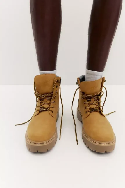 Botas acordonadas STWD (1)