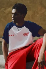 Camiseta STWD manga raglán (1)