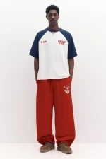 Camiseta STWD manga raglán (5)