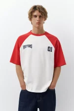 Camiseta manga raglán Visitors (1)