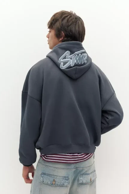 Sudadera capucha bordado STWD (1)