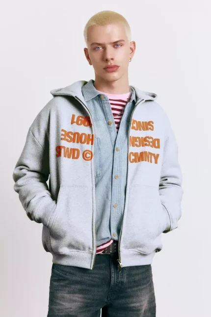 Sudadera capucha cremallera texto (1)